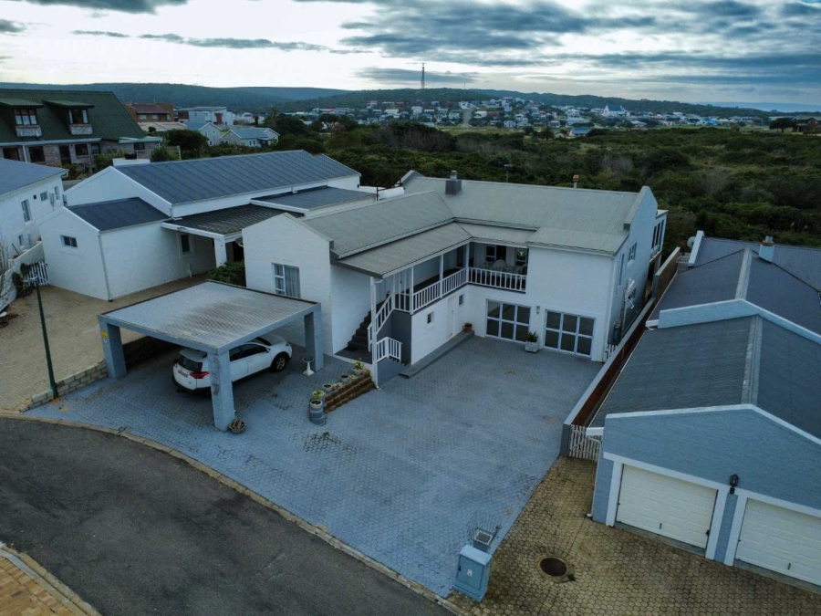 3 Bedroom Property for Sale in Stilbaai Wes Western Cape